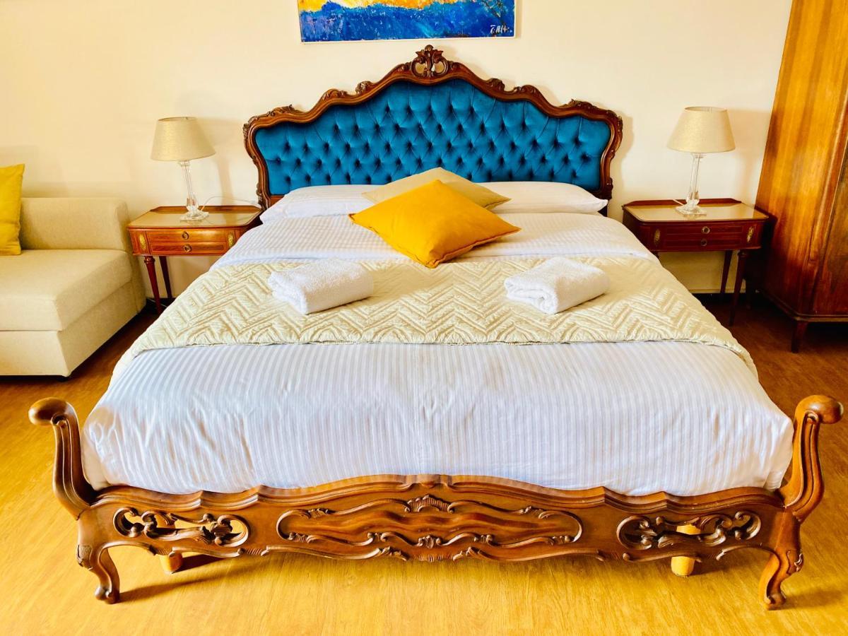 Pang's Bed & Breakfast Mestre